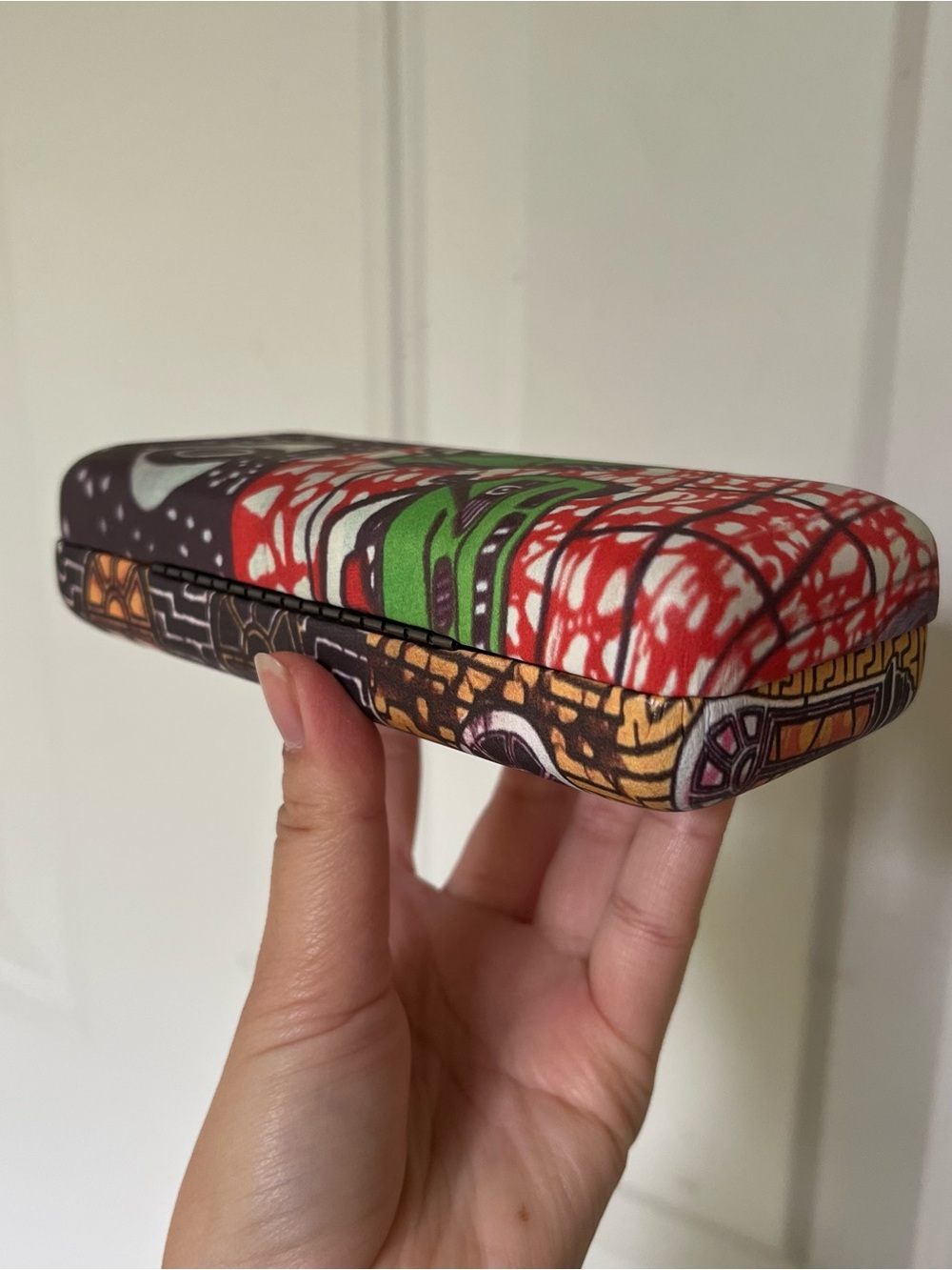 LA Eyeworks Designer Sunglasses Case! - Picture 3 of 7